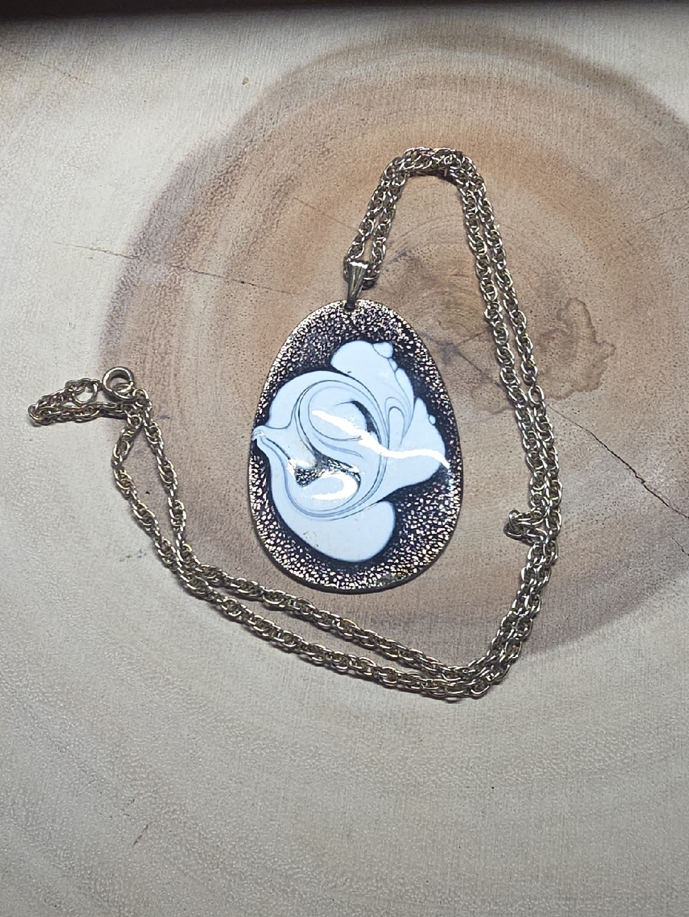 Vintage enamel-over-copper pendant necklace